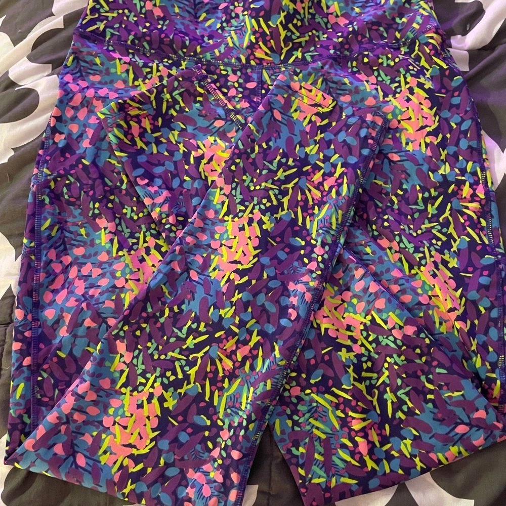 Purple Pop Fit Leggings